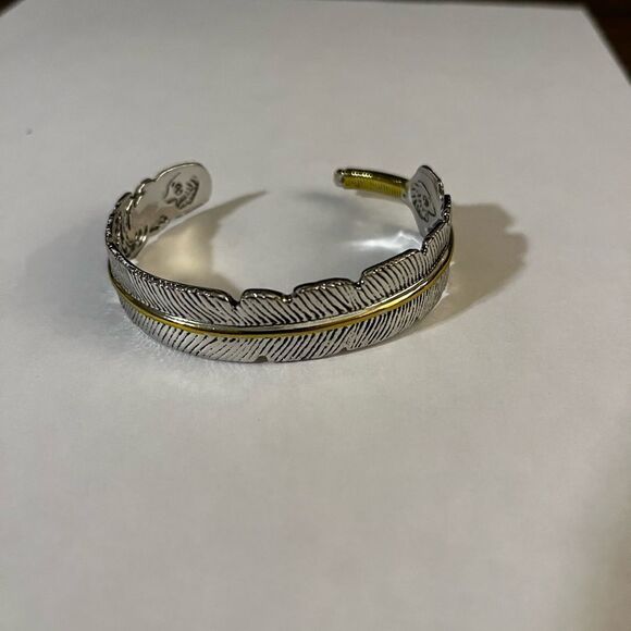 Adjustable Opening Bracelet Silver Plated Bracelet Feather Bracelet - Picture 9 of 16